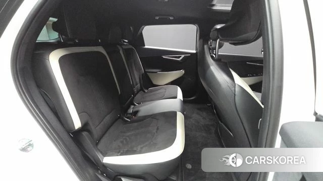 Kia EV6 2022 Белый из Кореи, фото 3