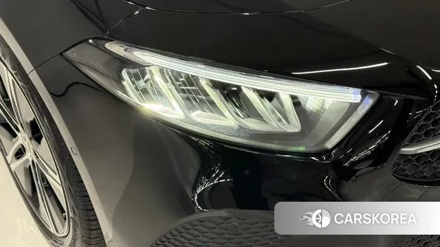 Mercedes-Benz A-Class W177 2025 Черный из Кореи, фото 3