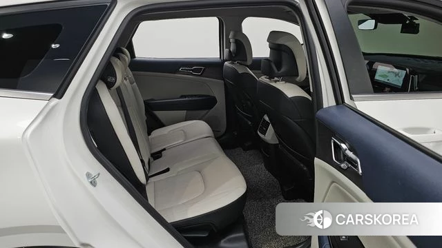 Kia Sportage 5th Generation 2022 Белый из Кореи, фото 3