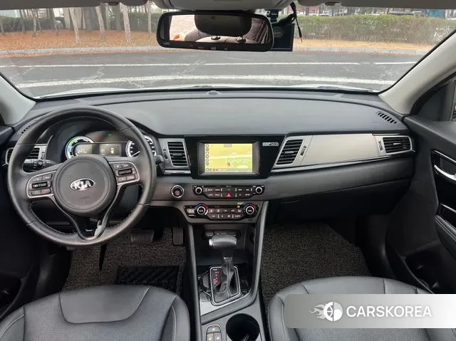 Kia Niro 2018 Белый из Кореи, фото 3