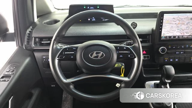 Hyundai Staria 2022 Серебряный из Кореи, фото 3