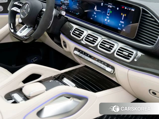 Mercedes-Benz GLS AMG 2025 Черный из Китая, фото 3
