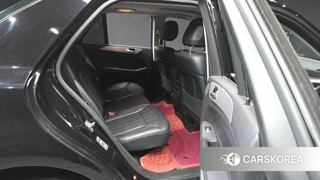 Mercedes-Benz GLE - Class W166 2018 Черный из Кореи, фото 3