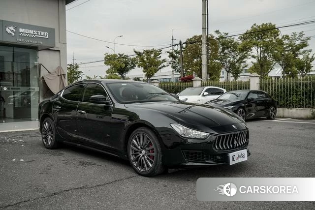Maserati Ghibli 2021 Черный из Китая, фото 3