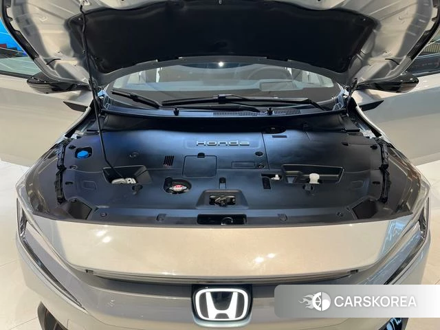 Honda e: NP2 Pole Pai 2 2024 Серебристо-серый из Китая, фото 3