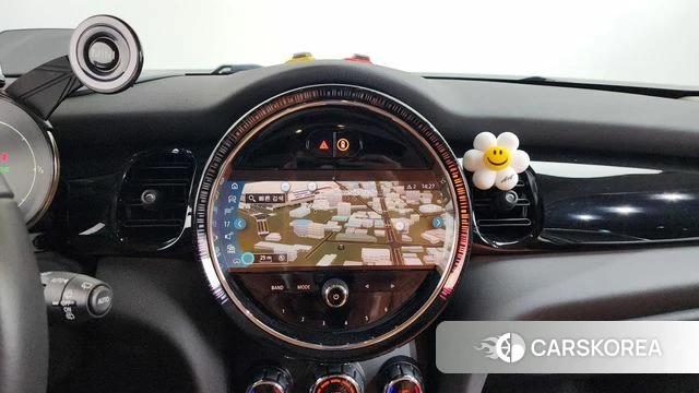 Mini Cooper S 2022 Зеленый из Кореи, фото 3