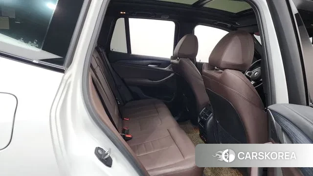 BMW iX3 2022 Белый из Кореи, фото 3