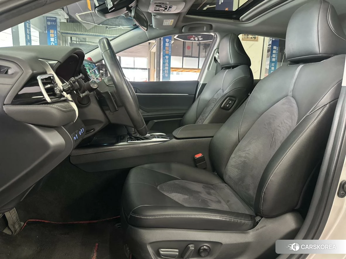 Toyota Camry 2021 Шампань из Китая, фото 3