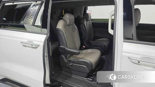 Kia The New Carnival 4th Generation 2024 Белый из Кореи, фото 3