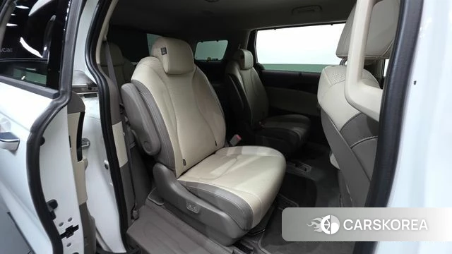 Kia The New Carnival 4th Generation 2024 Белый из Кореи, фото 3
