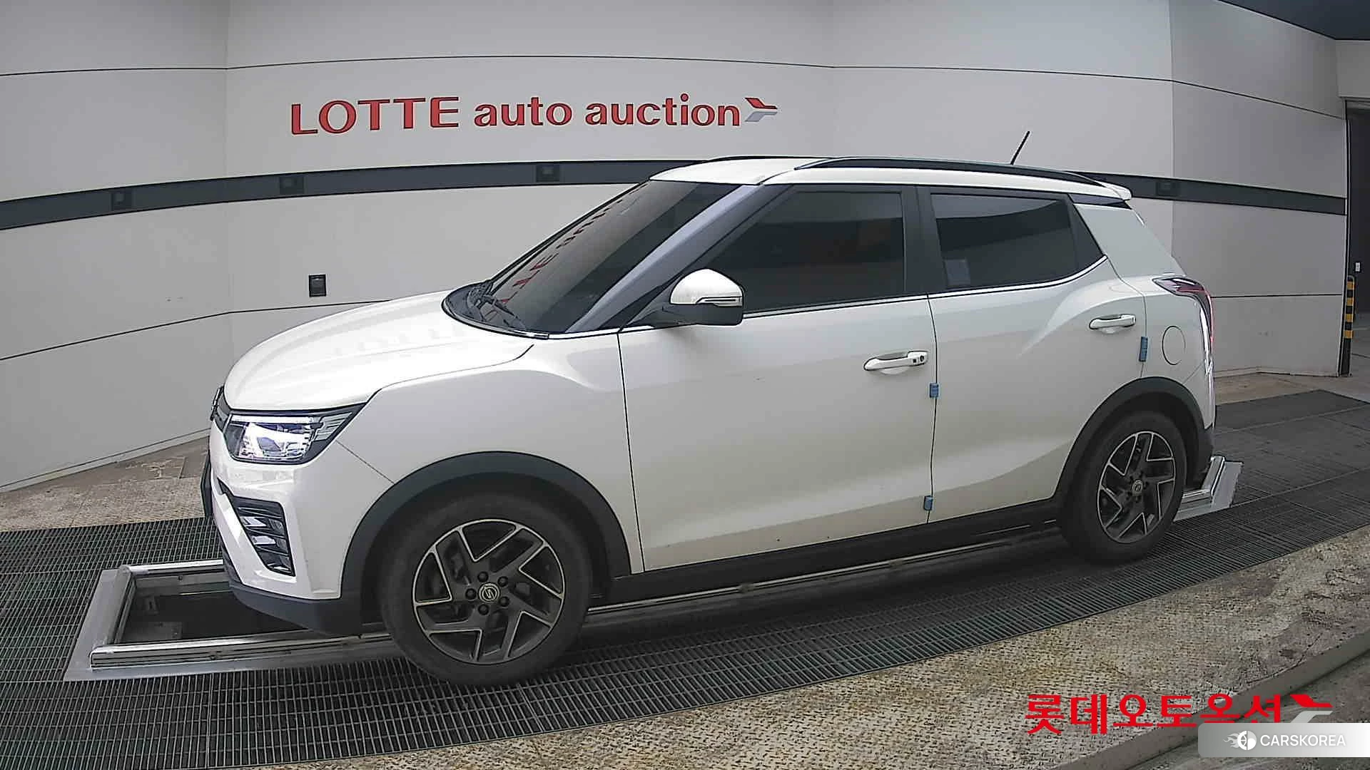 SsangYong Tivoli 2022 Grand White из Кореи, фото 3