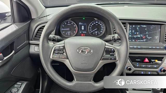 Hyundai Avante AD 2018 Белый из Кореи, фото 3