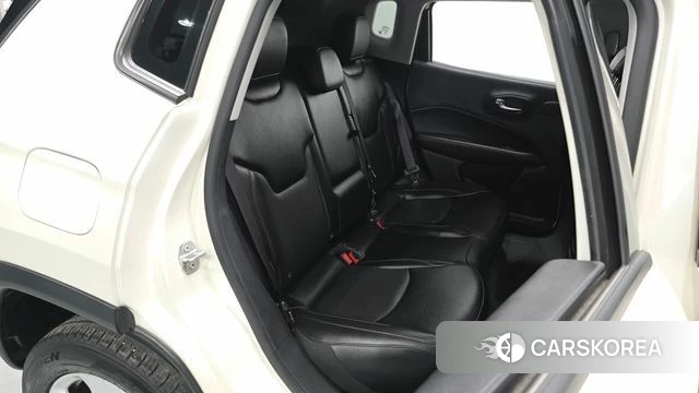 Jeep Compass 2nd Generation 2019 Белый из Кореи, фото 3
