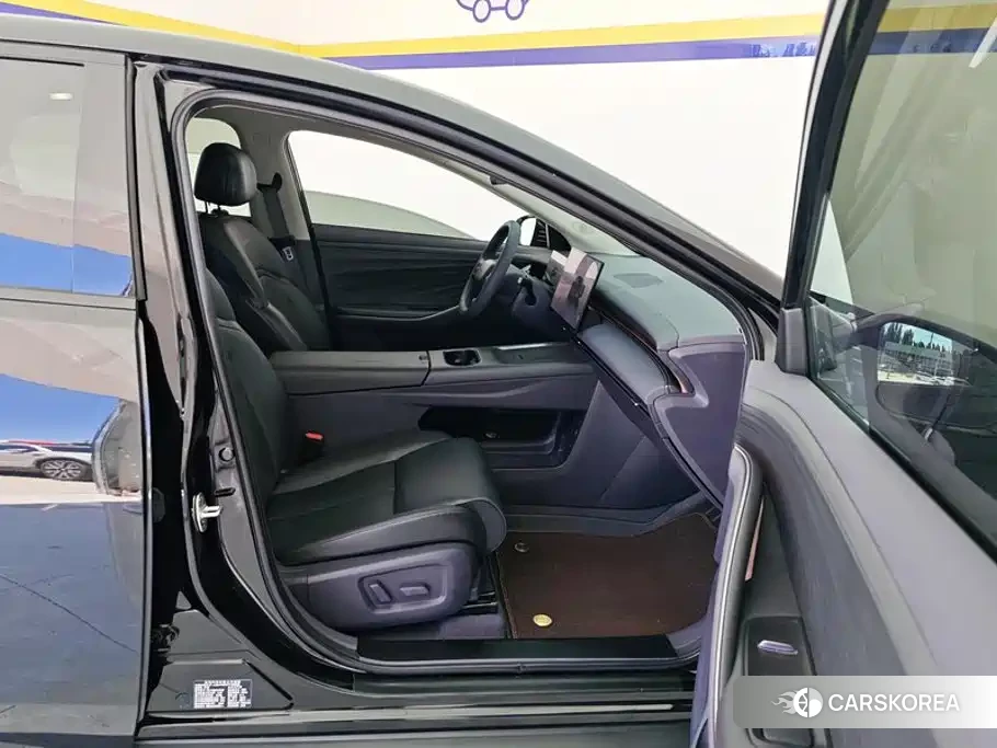 Nissan N6 2026 Черный из Китая, фото 3