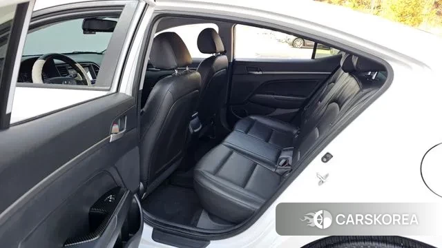 Hyundai Avante AD 2018 Белый из Кореи, фото 3