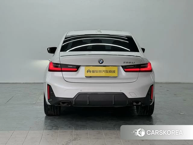 BMW 3 series 2024 Белый из Китая, фото 3