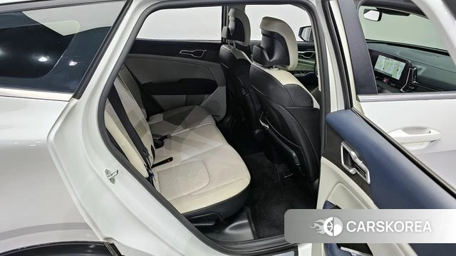 Kia Sportage 5th Generation 2022 Белый из Кореи, фото 3