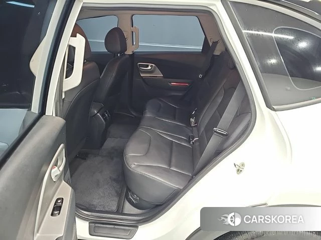 Kia Niro Plus 2022 Белый из Кореи, фото 3