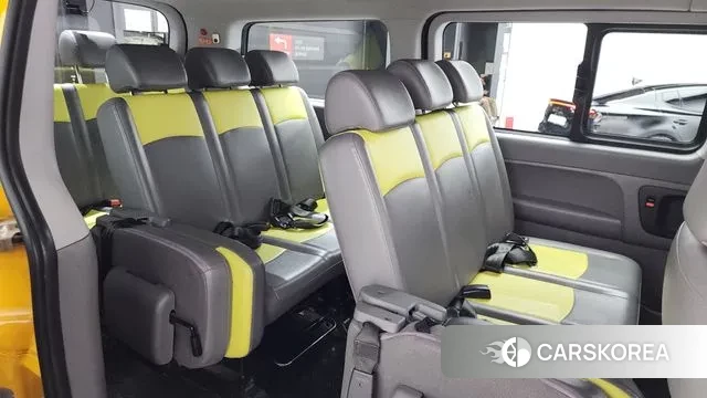 Hyundai The New Grand Starex 2018 Желтый из Кореи, фото 3