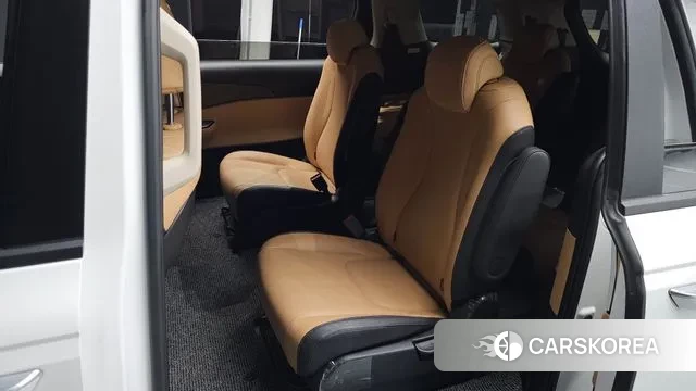 Kia Carnival 4th generation 2023 Белый из Кореи, фото 3