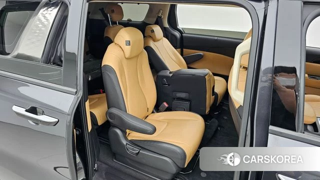 Kia Carnival 4th generation 2023 Серый из Кореи, фото 3