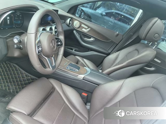 Mercedes-Benz GLC 2022 Белый из Китая, фото 3