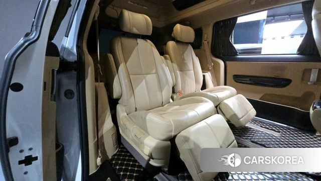 Kia The New Carnival 2018 Белый из Кореи, фото 3