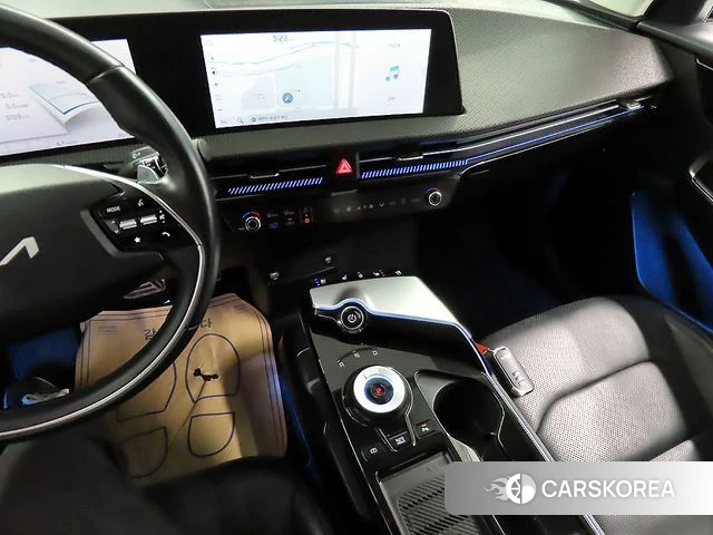 Kia EV6 2022 Белый из Кореи, фото 3