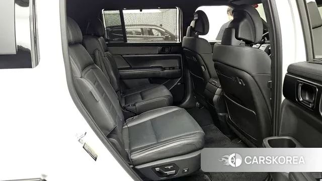 Hyundai Santa Fe (MX5) 2023 Белый из Кореи, фото 3