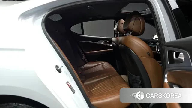 Genesis G70 2019 Белый из Кореи, фото 3