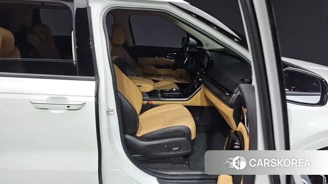 Kia Carnival 4th generation 2021 Черный из Кореи, фото 3