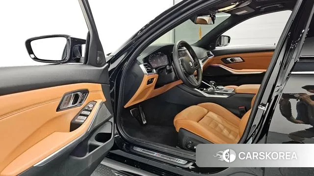 BMW 3 Series (G20) 2022 Черный из Кореи, фото 3