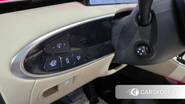 Genesis GV70 2024 Белый из Кореи, фото 3