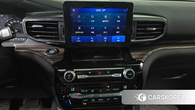 Ford Explorer 6th Generation 2021 Белый из Кореи, фото 3