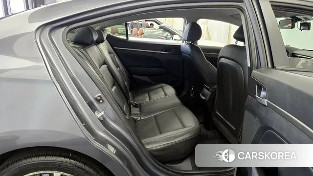 Hyundai Avante AD 2018 Серый из Кореи, фото 3