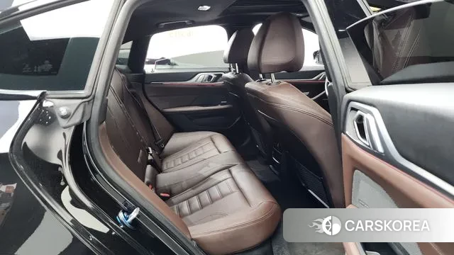 BMW i4 2022 Черный из Кореи, фото 3