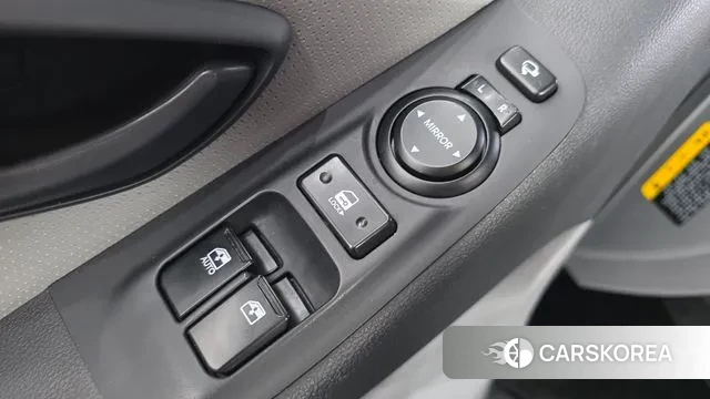 Hyundai The New Grand Starex 2018 Черный из Кореи, фото 3