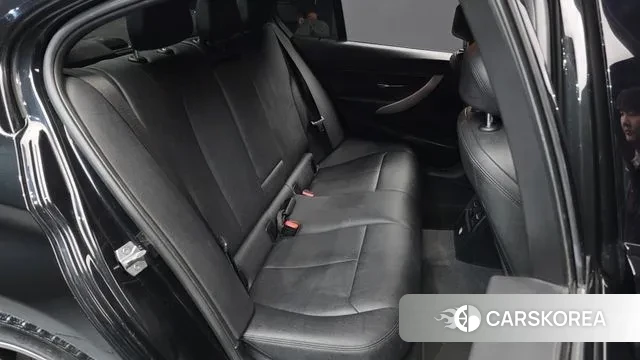 BMW 3 Series (F30) 2018 Черный из Кореи, фото 3