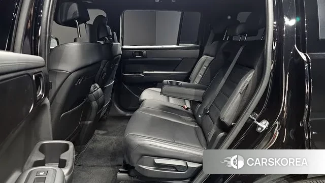 Hyundai Santa Fe (MX5) 2024 Черный из Кореи, фото 3