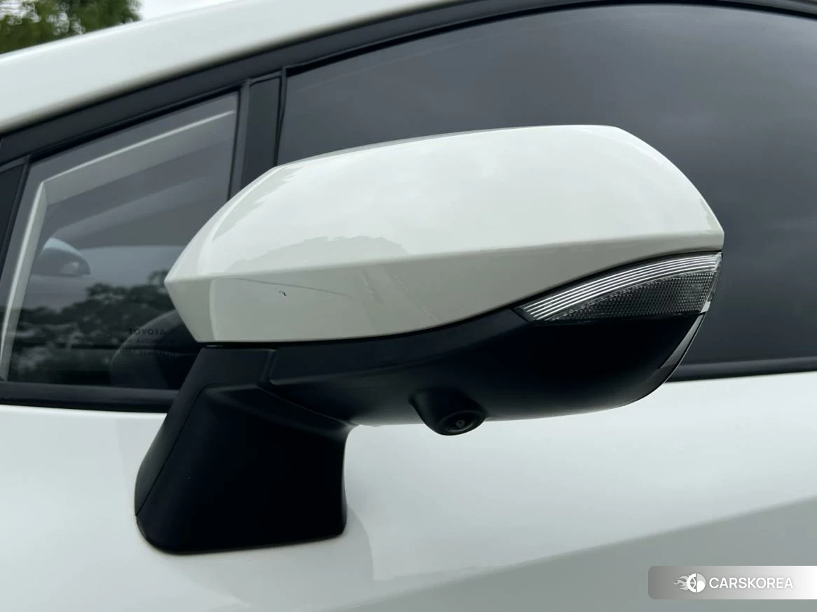 Toyota Corolla 2023 Белый из Китая, фото 3