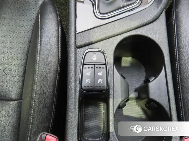 Kia Niro 2018 Белый из Кореи, фото 3