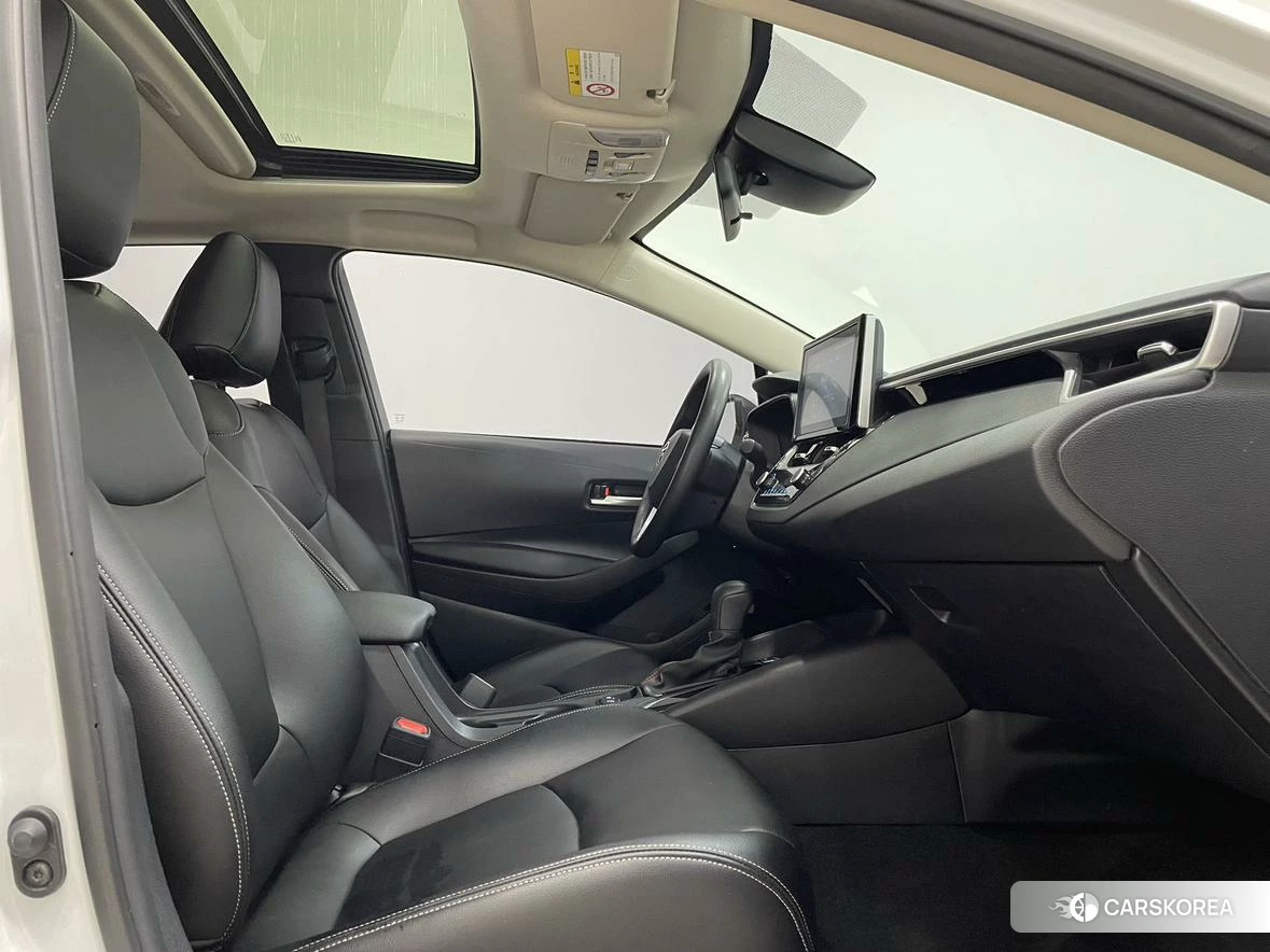 Toyota Corolla 2021 Белый из Китая, фото 3