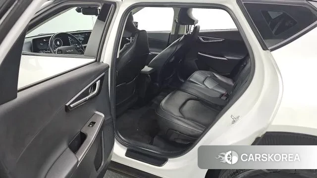 Kia EV6 2022 Белый из Кореи, фото 3