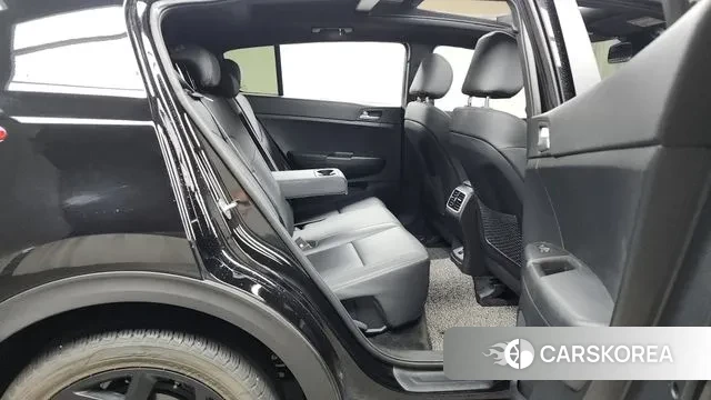 Kia Sportage The Bold 2021 Черный из Кореи, фото 3