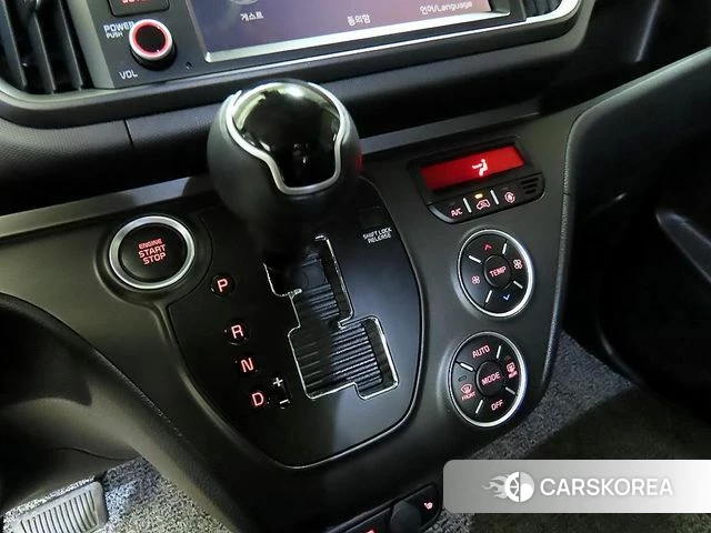 Kia The New Kia Ray 2023 Белый из Кореи, фото 3