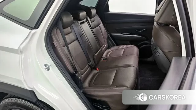 Hyundai The New Tucson Hybrid (NX4) 2024 Белый из Кореи, фото 3