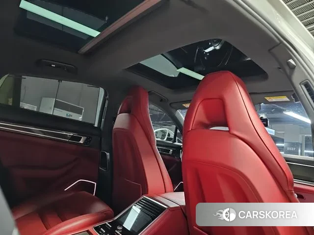 Porsche Panamera (971) 2018 Белый из Кореи, фото 3