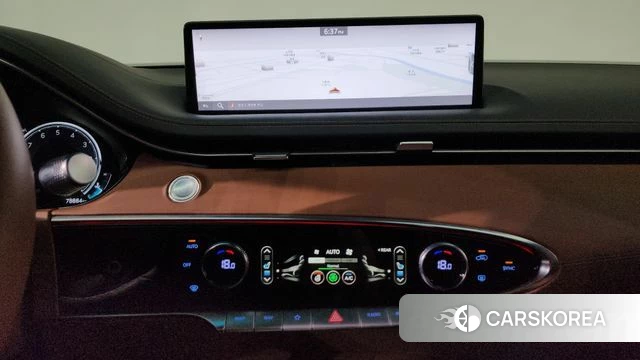 Genesis GV70 2022 Белый из Кореи, фото 3
