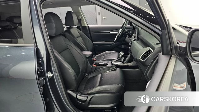 Kia Seltos 2021 Серый из Кореи, фото 3