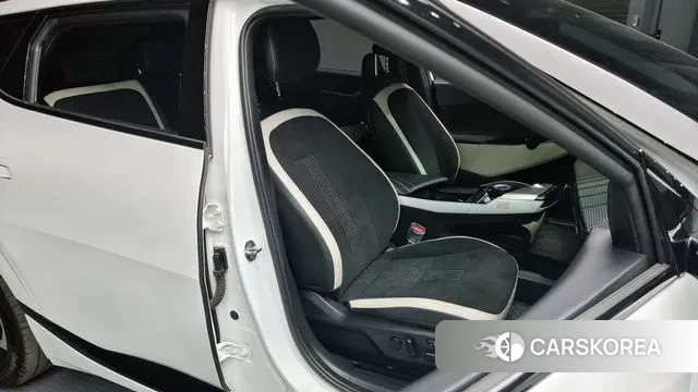 Kia EV6 2022 Белый из Кореи, фото 3